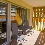 Haus Cristal - 1441m 아파트
