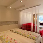 Haus Cristal - 1441m