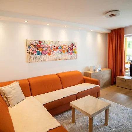 Haus Cristal - 1441m Apartamento *