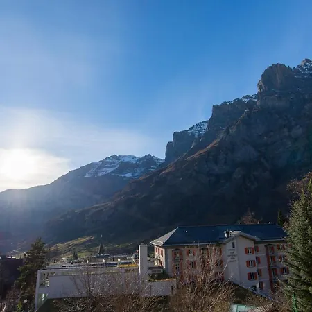 Haus Cristal - 1441m Appartement *