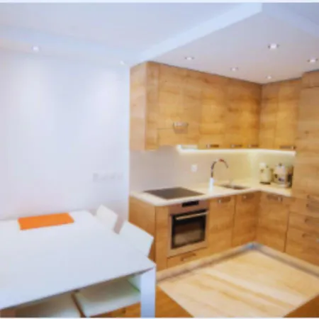 Haus Cristal - 1441m דירה *