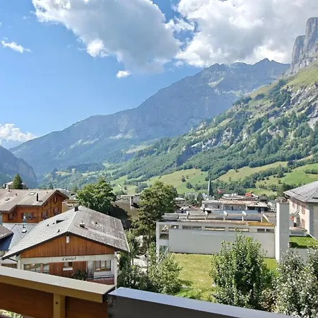 Haus Cristal - 1441m Apartment *