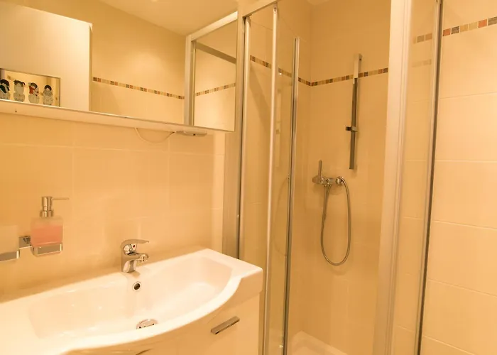 Appartement Haus Cristal - 1441m Loèche-les-Bains